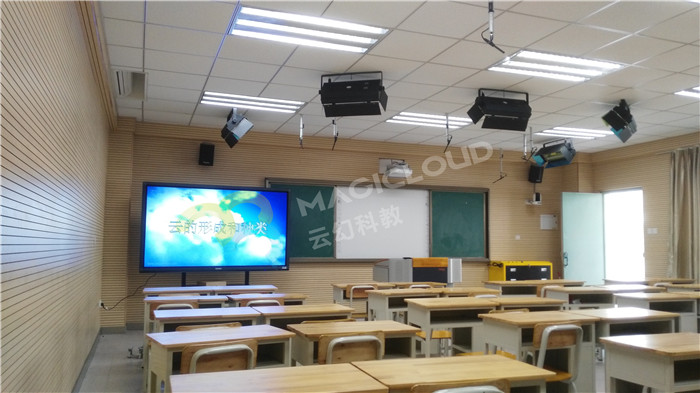 1523442414823046.jpg 廣東省深圳大學(xué)城桃苑實驗學(xué)校1_副本.jpg